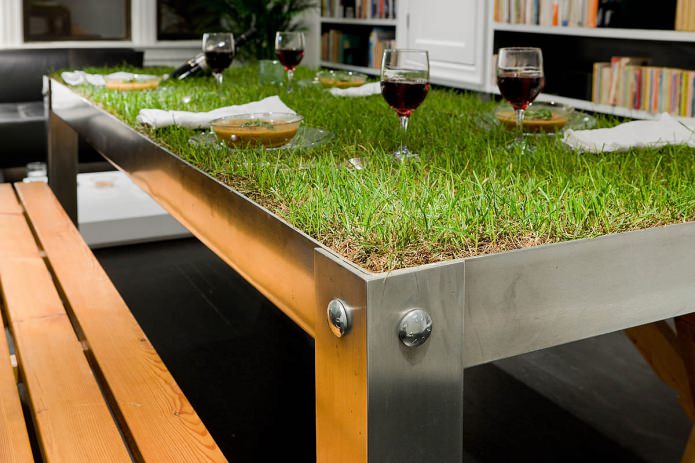 обеденный стол в эко-стиле