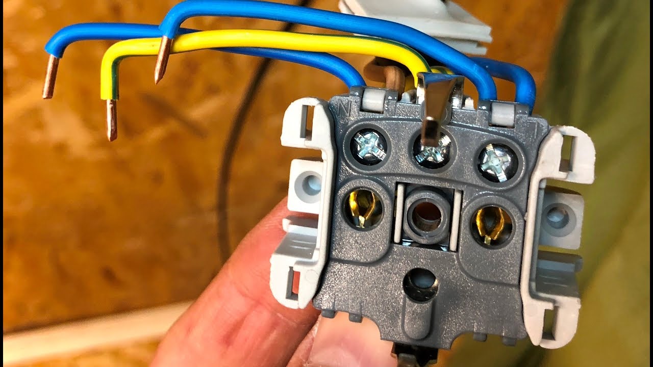 Как подключить провода к двойной розетке: Как поставить и подключить .