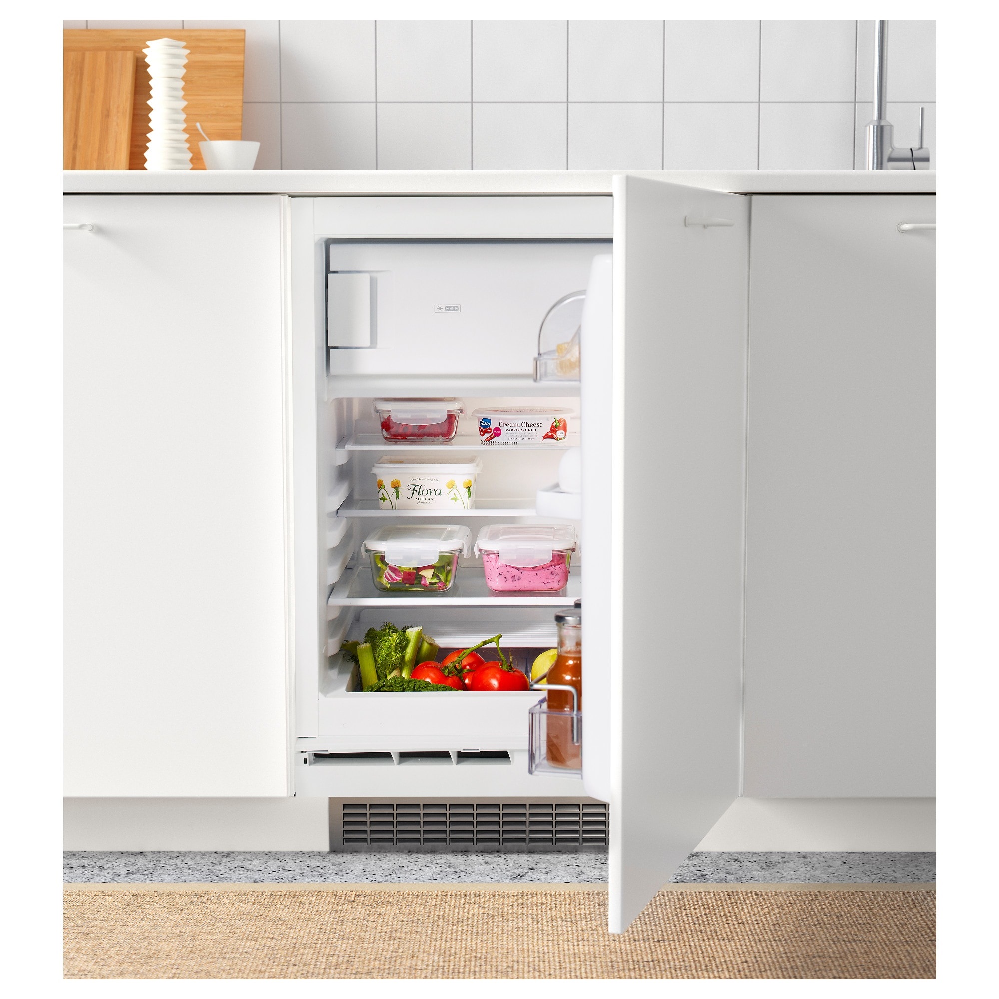 встроенный холодильник маленький