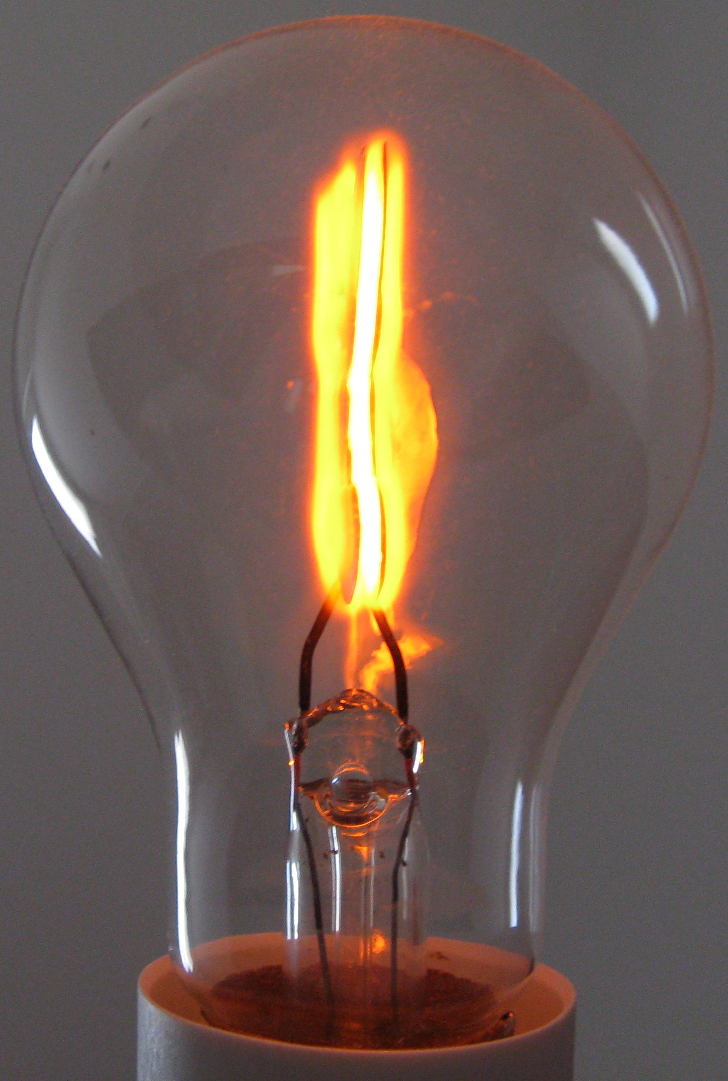 Газоразрядные источники света. Лампа накаливания g9. Газовая лампочка. Лампа с инертным газом. Газо накаливания лампа.